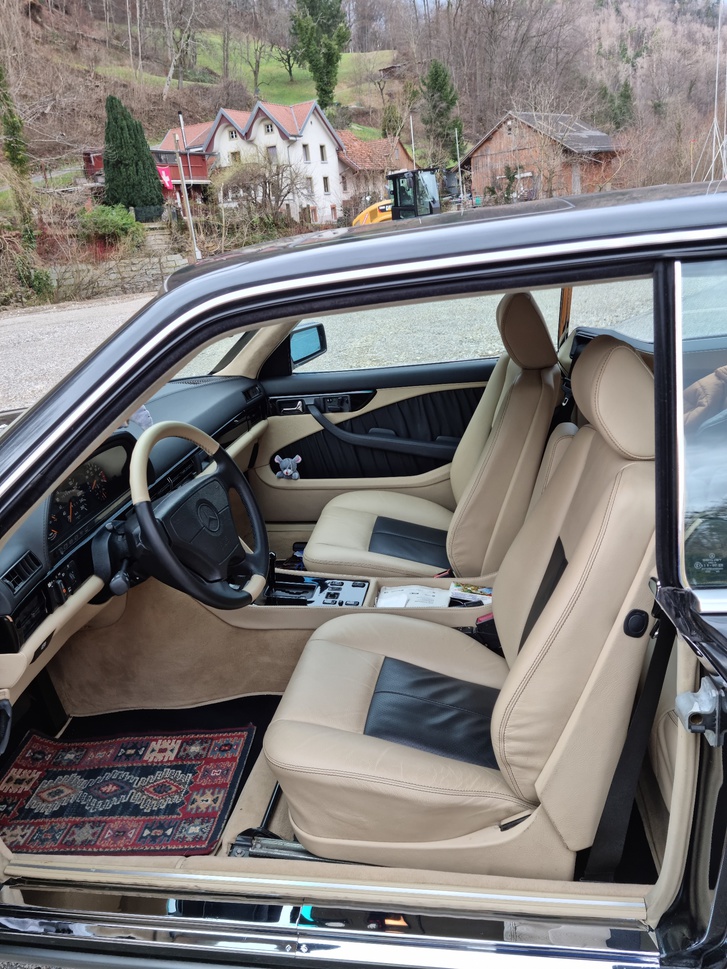 Mercedes-Benz C126 Coupé 560 SEC Mercedes-Benz Mercedes-Benz C126 Coupé 560 SEC