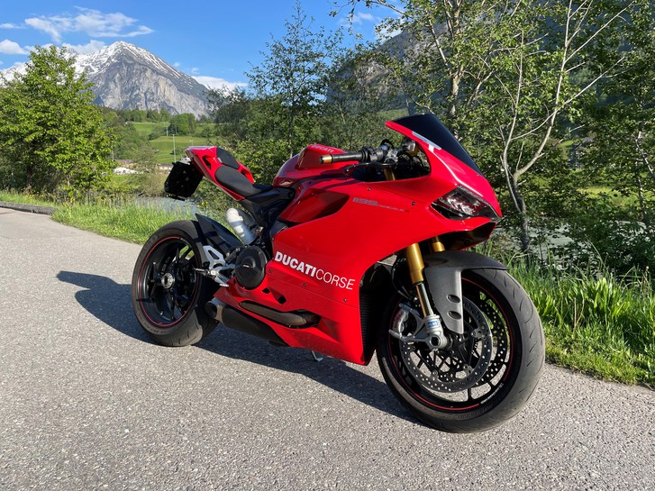Ducati 1199 Superb. Panigale S ABS