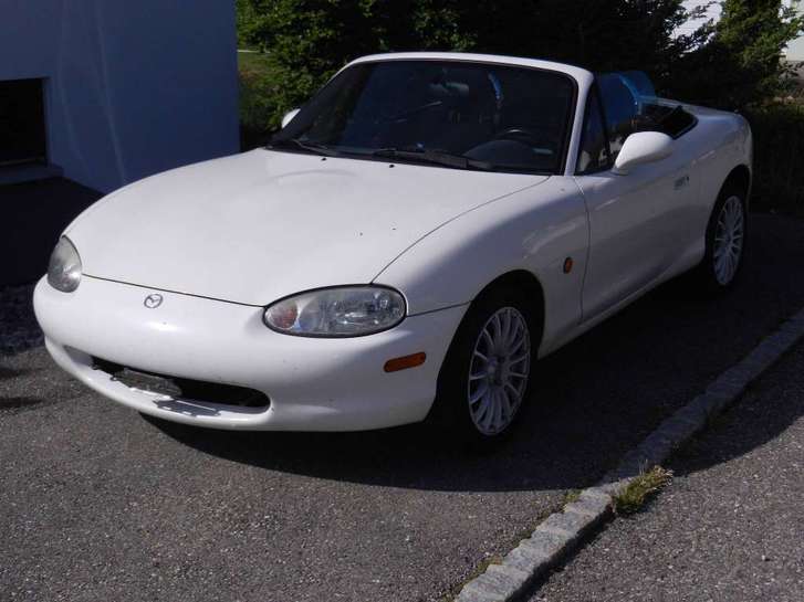 Mazda MX-5 1.8i-16V Youngster Mazda Mazda MX-5 1.8i-16V Youngster
