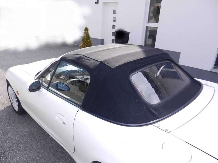 Mazda MX-5 1.8i-16V Youngster Mazda Mazda MX-5 1.8i-16V Youngster