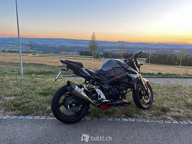 Suzuki GSR 750 A L2-L6 Freegun/Moto GP Suzuki Suzuki GSR 750 A L2-L6 Freegun/Moto GP