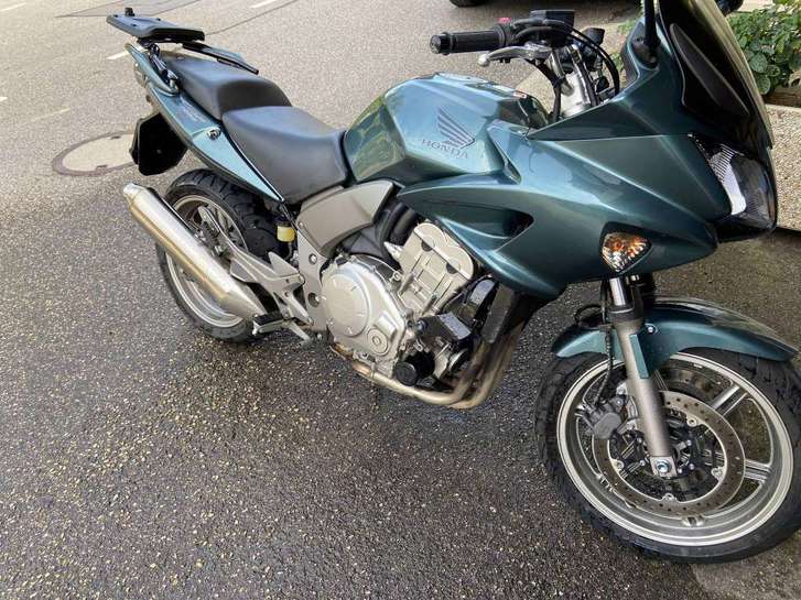 Honda CBF 1000 6