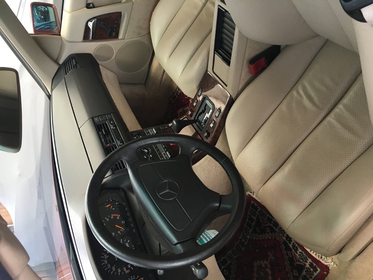 Mercedes-Benz SL-Klasse R129 Cabriolet 300 SL-24 Mercedes-Benz Mercedes-Benz SL-Klasse R129 Cabriolet 300 SL-24