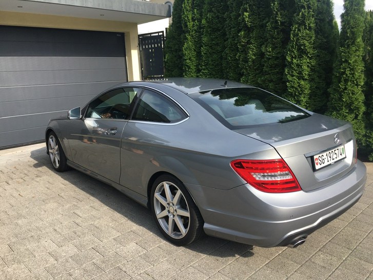 Mercedes-Benz C-Klasse C204 Coupé C 250 CDI BlueEF Mercedes-Benz Mercedes-Benz C-Klasse C204 Coupé C 250 CDI BlueEF