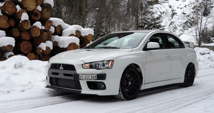 Mitsubishi Lancer 2.0 T MIVEC Evolution MR Mitsubishi Mitsubishi Lancer 2.0 T MIVEC Evolution MR