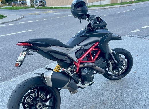 Ducati 821 Hypermotard Ducati Ducati 821 Hypermotard