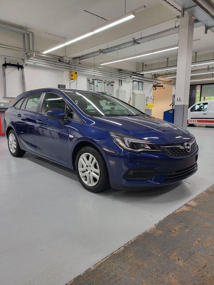 Opel Astra Sports Tourer 1.5 D 122 Elegance S/S Opel Opel Astra Sports Tourer 1.5 D 122 Elegance S/S