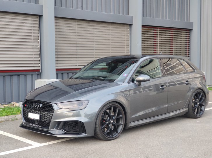 Audi RS3 Sportback 2.5 T FSI quattro S-Tronic Audi Audi RS3 Sportback 2.5 T FSI quattro S-Tronic