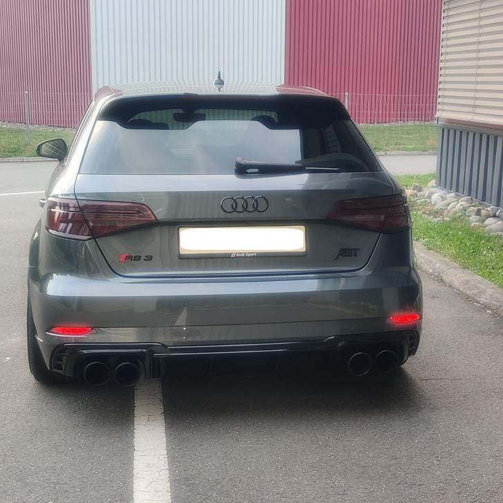 Audi RS3 Sportback 2.5 T FSI quattro S-Tronic Audi Audi RS3 Sportback 2.5 T FSI quattro S-Tronic