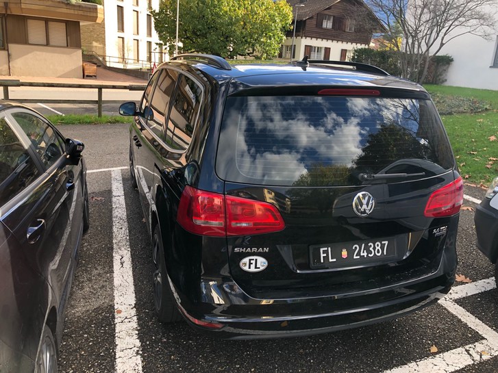 VW Sharan 2.0 TDI BlueMT Comfortline VW VW Sharan 2.0 TDI BlueMT Comfortline