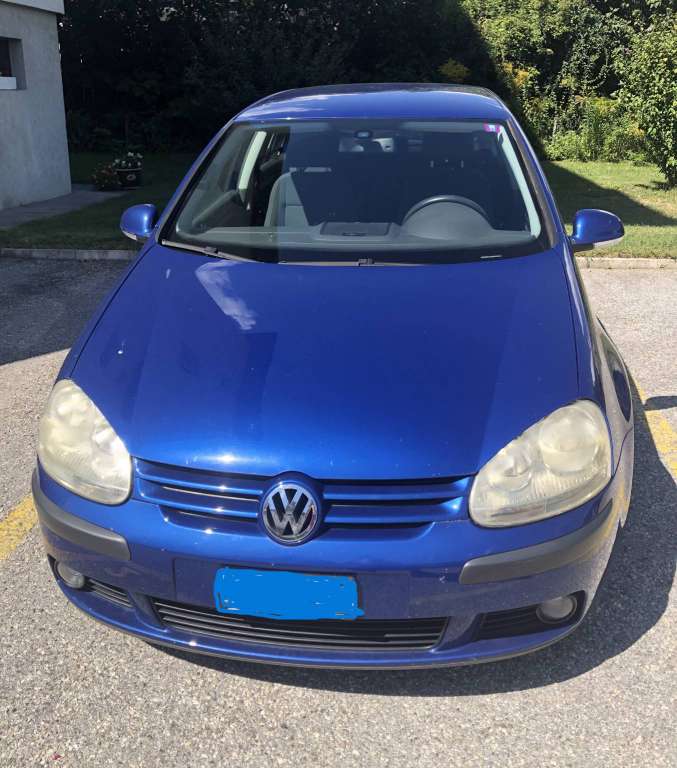 VW Golf V 1.9 TDI 105 Trendline DSG VW VW Golf V 1.9 TDI 105 Trendline DSG