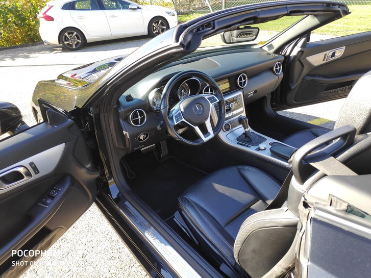 Mercedes-Benz SLK-Klasse R172 Cabriolet SLK 250 BlueEffic. Mercedes-Benz Mercedes-Benz SLK-Klasse R172 Cabriolet SLK 250 BlueEffic.