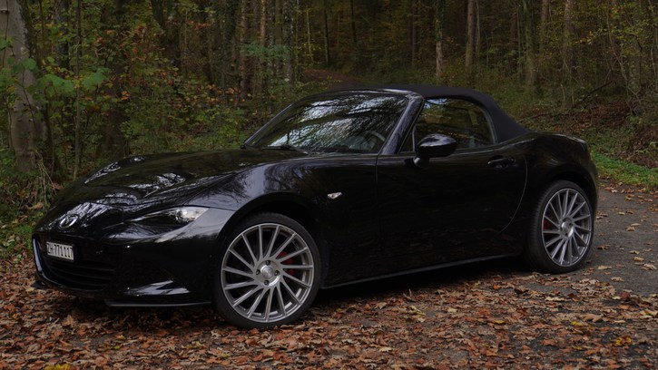Mazda MX-5 2.0 Revolution Mazda Mazda MX-5 2.0 Revolution