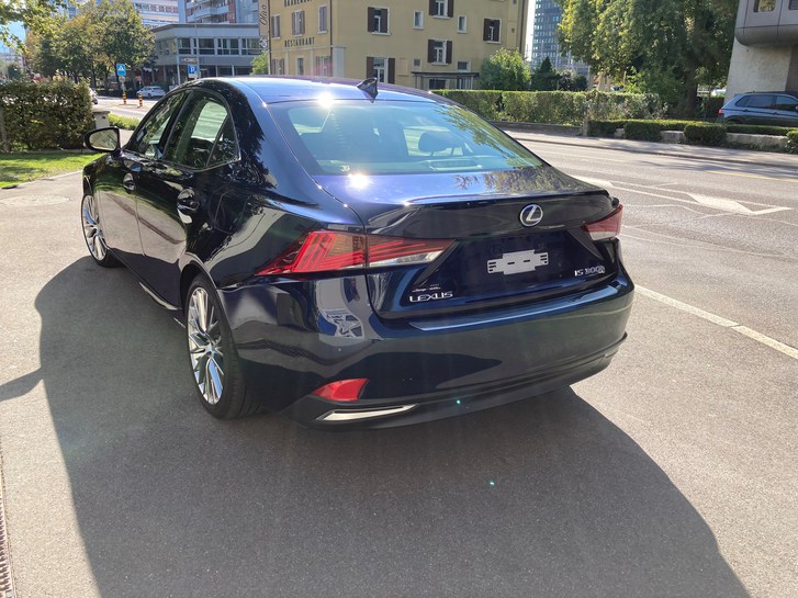 Lexus IS 300h Excellence Lexus Lexus IS 300h Excellence