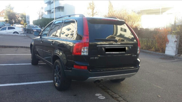 Volvo XC90 2.4D5 Momentum 7P. AWD Volvo Volvo XC90 2.4D5 Momentum 7P. AWD