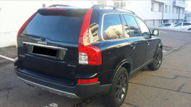 Volvo XC90 2.4D5 Momentum 7P. AWD Volvo Volvo XC90 2.4D5 Momentum 7P. AWD