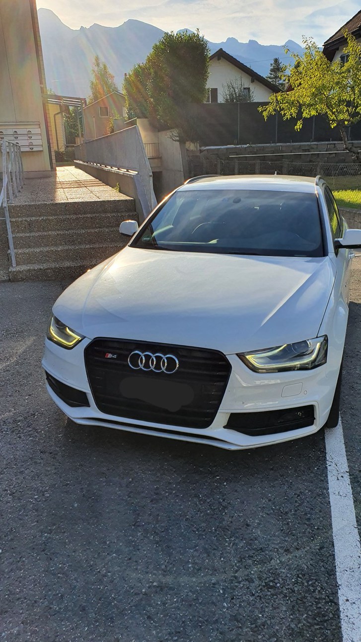 Audi S4 Avant 3.0 V6 TFSI quattro S-Tronic Audi Audi S4 Avant 3.0 V6 TFSI quattro S-Tronic