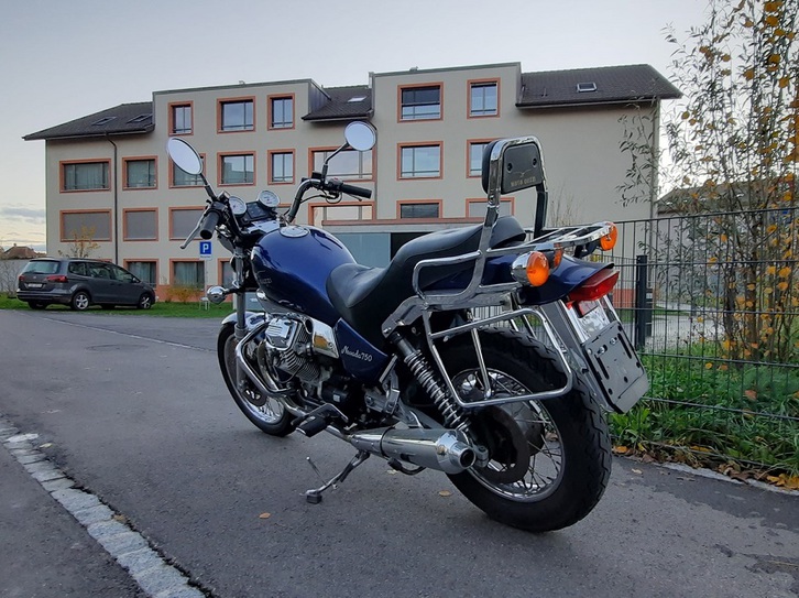 Moto Guzzi 750 Nevada C. Speichenrad Moto Guzzi Moto Guzzi 750 Nevada C. Speichenrad
