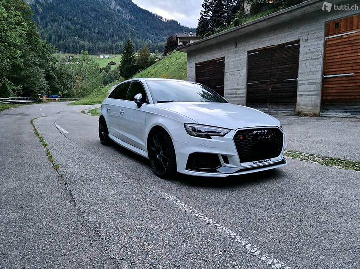 Audi RS3 Sportback 2.5 T FSI quattro S-Tronic Audi Audi RS3 Sportback 2.5 T FSI quattro S-Tronic