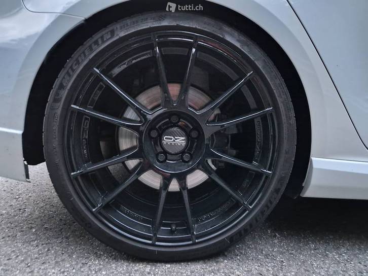Audi RS3 Sportback 2.5 T FSI quattro S-Tronic Audi Audi RS3 Sportback 2.5 T FSI quattro S-Tronic