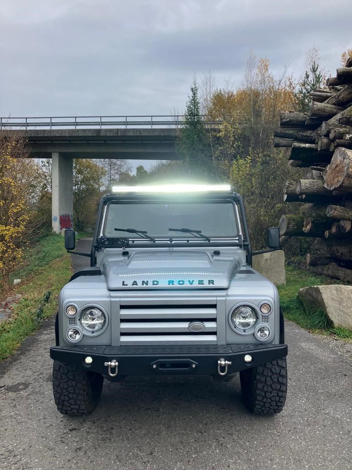 Land Rover Defender 90 2.4 Tdi SW Lim.Ed. Raw Land Rover Land Rover Defender 90 2.4 Tdi SW Lim.Ed. Raw