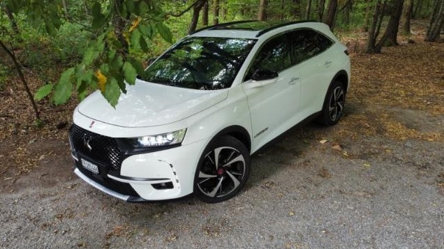 DS Automobiles DS7 Crossback 2.0 BlueHDi 180 Performance Line DS Automobiles DS Automobiles DS7 Crossback 2.0 BlueHDi 180 Performance Line