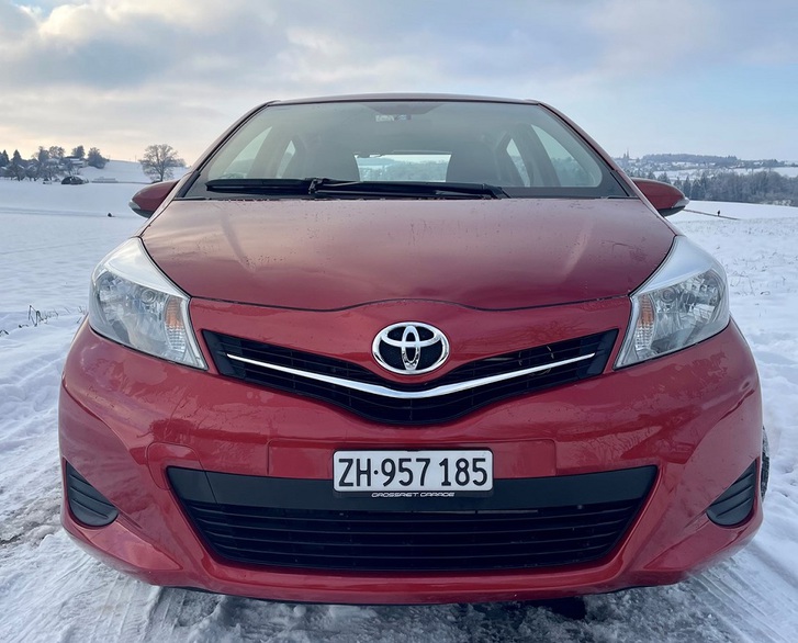Toyota Yaris 1.33 VVT-i Luna Toyota Toyota Yaris 1.33 VVT-i Luna