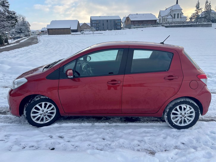 Toyota Yaris 1.33 VVT-i Luna Toyota Toyota Yaris 1.33 VVT-i Luna