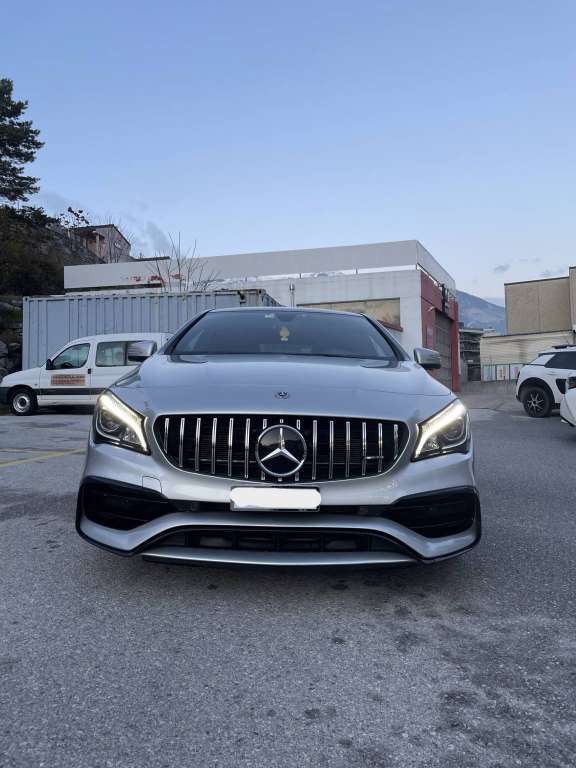 Mercedes-Benz CLA-Klasse X117 Shooting Brake CLA 45 AMG 4m Mercedes-Benz Mercedes-Benz CLA-Klasse X117 Shooting Brake CLA 45 AMG 4m