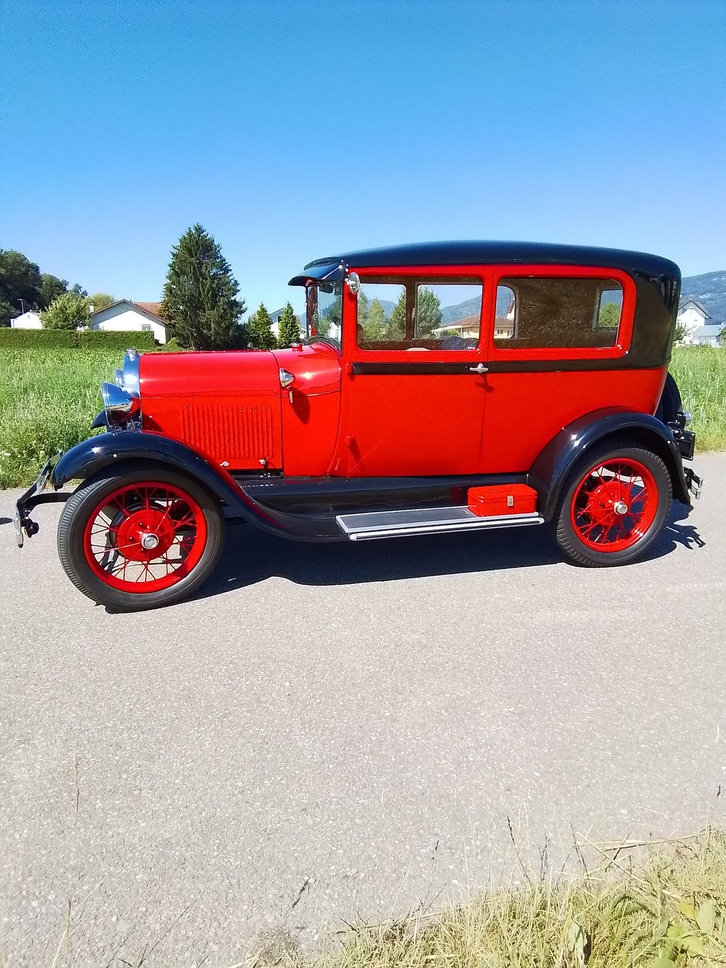 Ford Model A (Limousine)