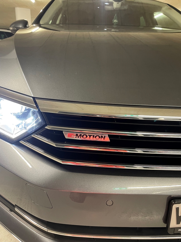 VW Passat Variant 2.0 TDI 190 SCR Highl. DSG 4m VW VW Passat Variant 2.0 TDI 190 SCR Highl. DSG 4m
