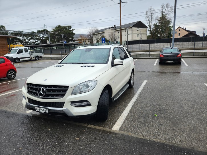 Mercedes-Benz M-Klasse W166 ML 250 CDI BlueTec Mercedes-Benz Mercedes-Benz M-Klasse W166 ML 250 CDI BlueTec