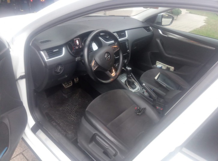 Skoda Octavia Scout 2.0 TDI 184 4x4 DSG Skoda Skoda Octavia Scout 2.0 TDI 184 4x4 DSG