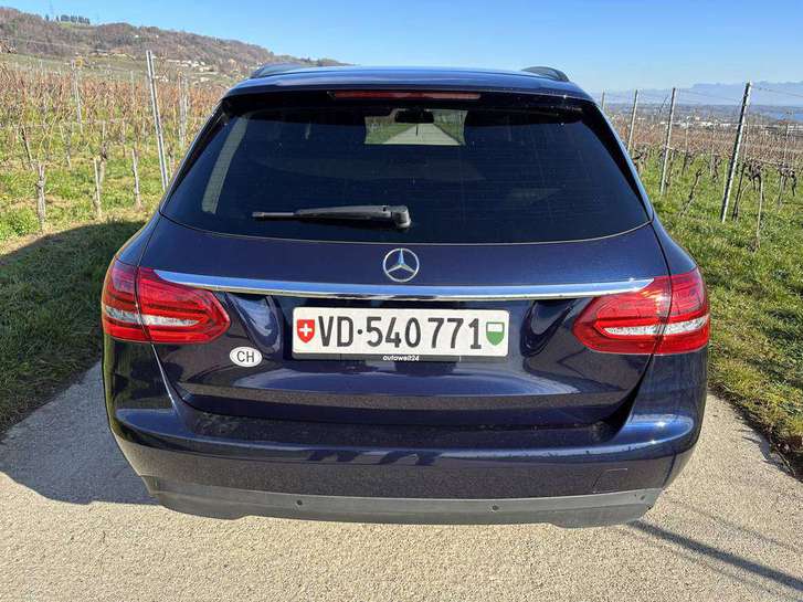 Mercedes-Benz C-Klasse S205 Kombi C 220 d Exclusive 4m Mercedes-Benz Mercedes-Benz C-Klasse S205 Kombi C 220 d Exclusive 4m