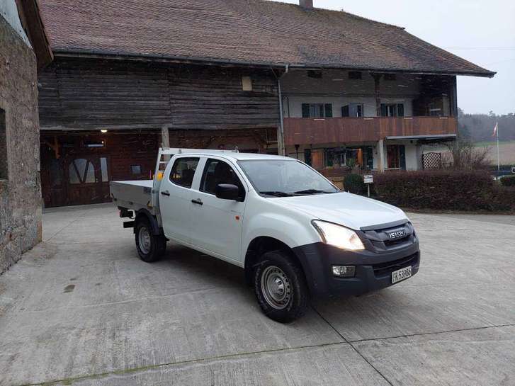 ISUZU D-MAX 1.9 (Pick-up) ISUZU ISUZU D-MAX 1.9 (Pick-up)
