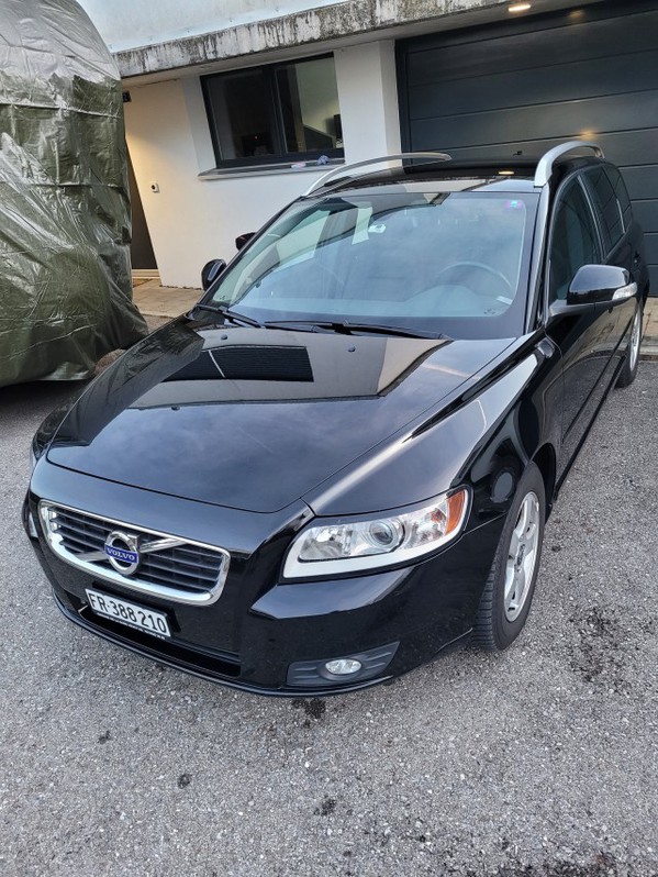 Volvo V50 1.6 D DRIVe Business Ed. S/S Volvo Volvo V50 1.6 D DRIVe Business Ed. S/S
