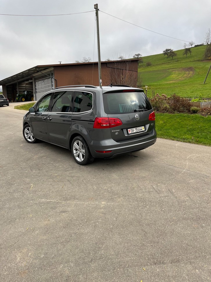 VW Sharan 2.0 TDI BlueMTA Highline 4m VW VW Sharan 2.0 TDI BlueMTA Highline 4m