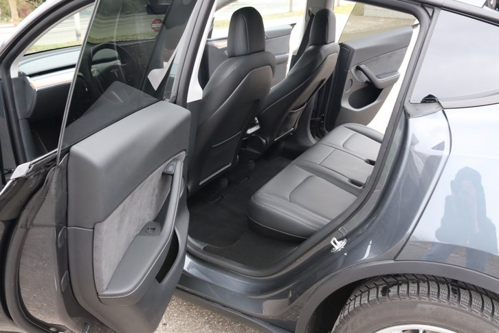 Tesla Model Y Long Range