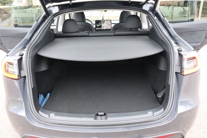 Tesla Model Y Long Range
