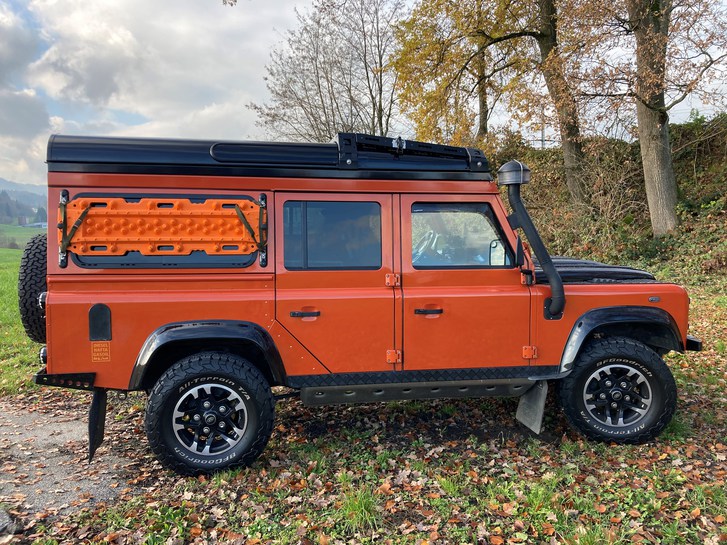 Land Rover Defender 110 2.2 TD4 SW Adventure Land Rover Land Rover Defender 110 2.2 TD4 SW Adventure
