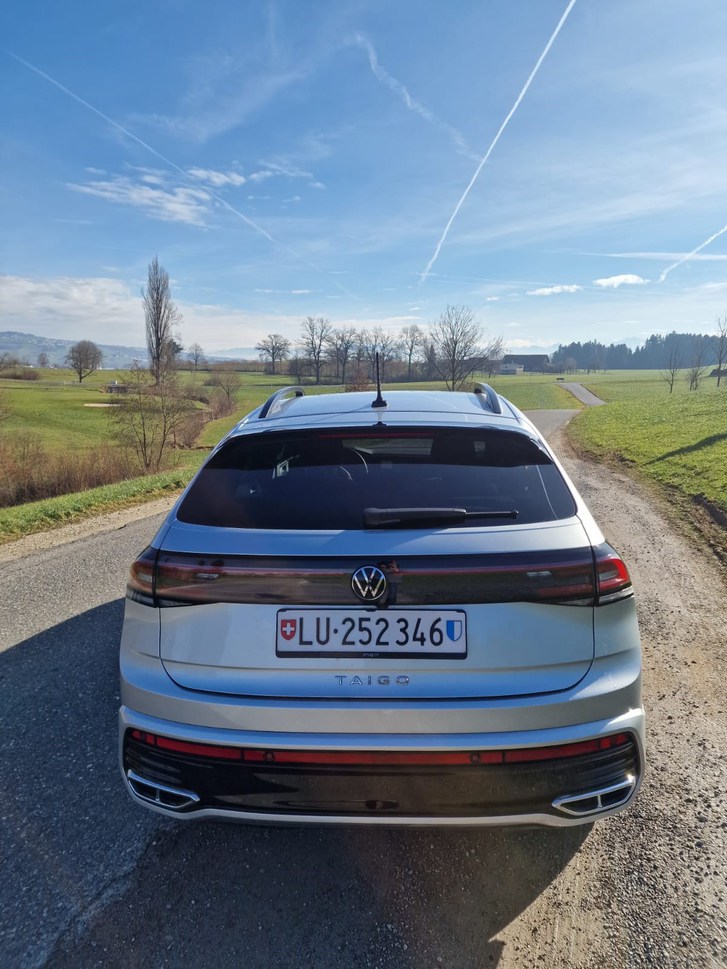 VW Taigo 1.0 TSI R-Line DSG VW VW Taigo 1.0 TSI R-Line DSG