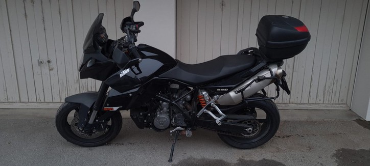 KTM 990 Supermoto T ABS KTM KTM 990 Supermoto T ABS