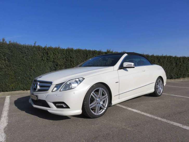 Mercedes-Benz E-Klasse A207 Cabriolet E 250 CGI BlueEF Mercedes-Benz Mercedes-Benz E-Klasse A207 Cabriolet E 250 CGI BlueEF
