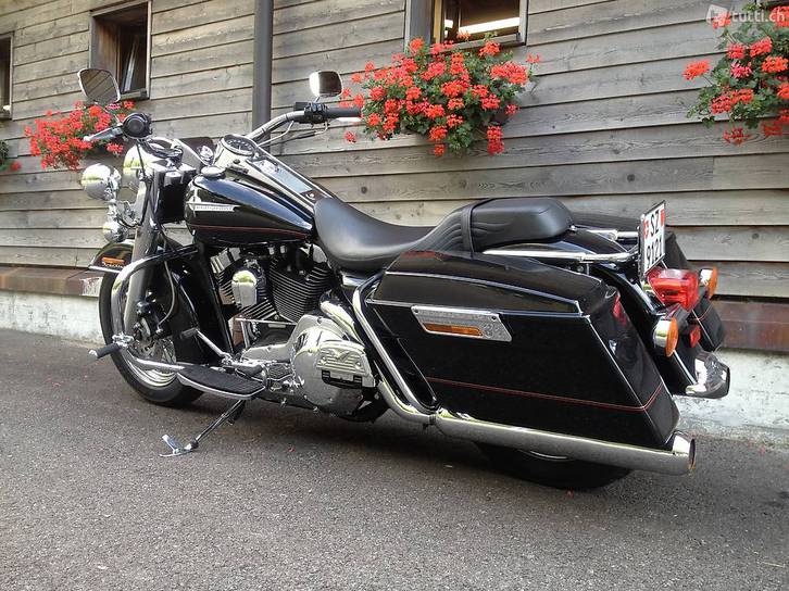 Harley-Davidson FLHRCI 1450 Road King Classic Harley-Davidson Harley-Davidson FLHRCI 1450 Road King Classic