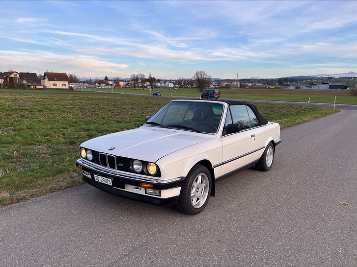 BMW E30 Cabriolet 320i BMW BMW E30 Cabriolet 320i