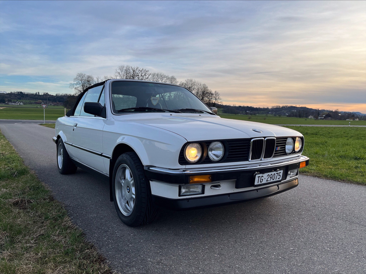 BMW E30 Cabriolet 320i BMW BMW E30 Cabriolet 320i
