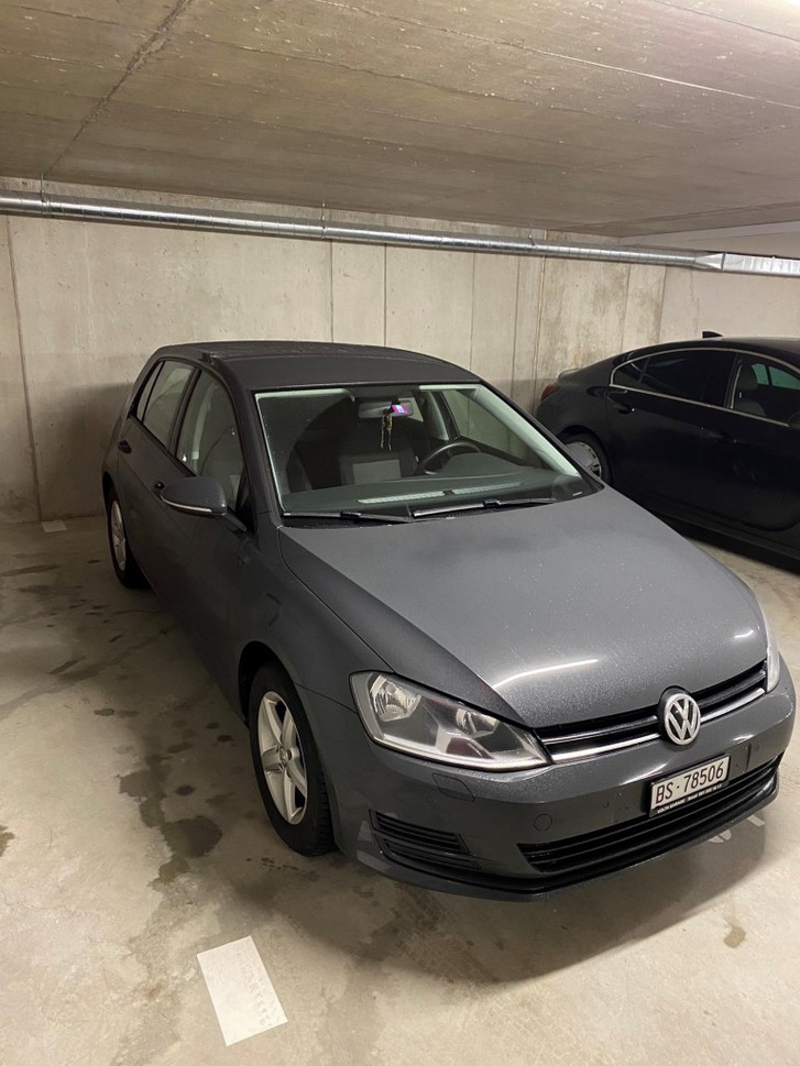VW Golf VII 1.6 TDI BlueM Trendline VW VW Golf VII 1.6 TDI BlueM Trendline