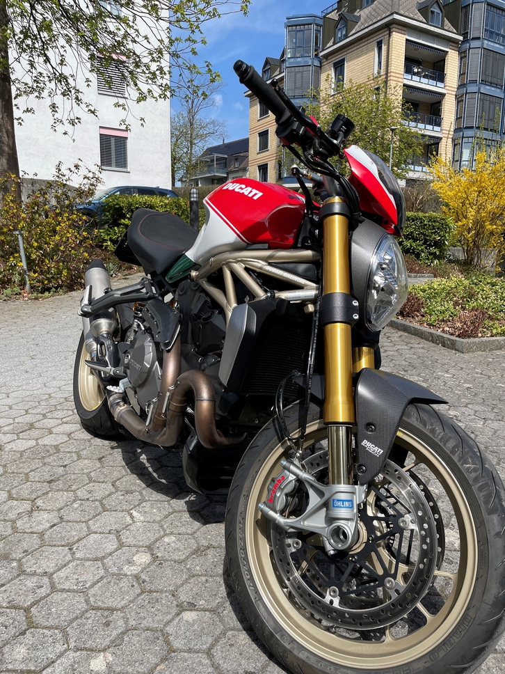 Ducati 1200 R Monster ABS DTC Ducati Ducati 1200 R Monster ABS DTC