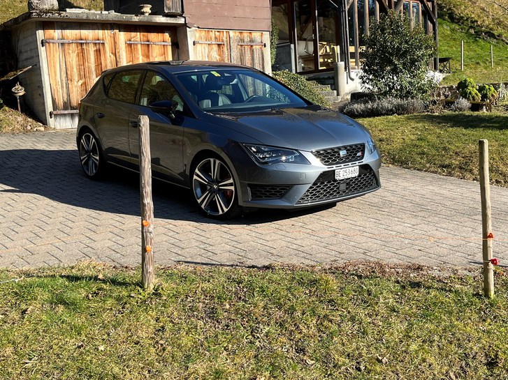 SEAT Leon 2.0 TSI 280 Cupra DSG SEAT SEAT Leon 2.0 TSI 280 Cupra DSG