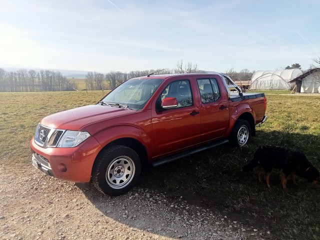 Nissan Navara 2.5 dCi Double Cab LE